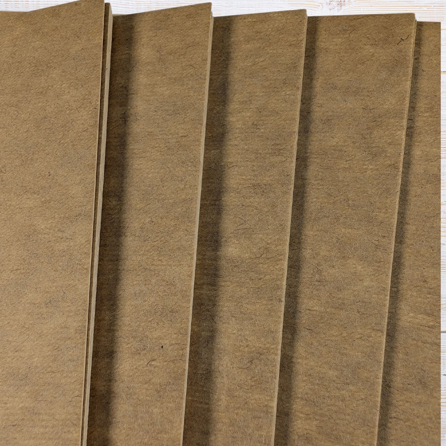 Oversize 300gsm Kraft Board Sheets SRA4/SRA3/SRA2 Eco-Friendly Cardstock