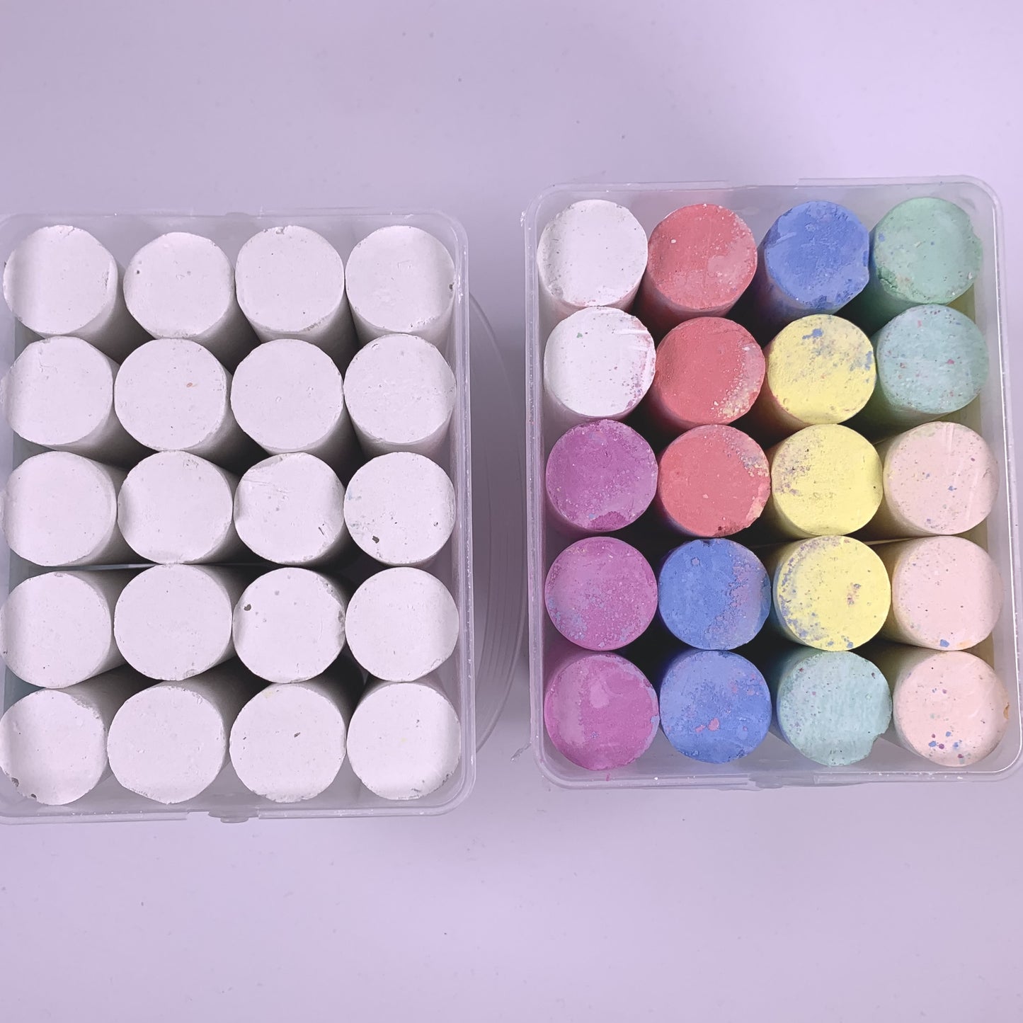 School Playground Chalk – 40 Jumbo Washable Chalks in Handy Tubs for Group Use