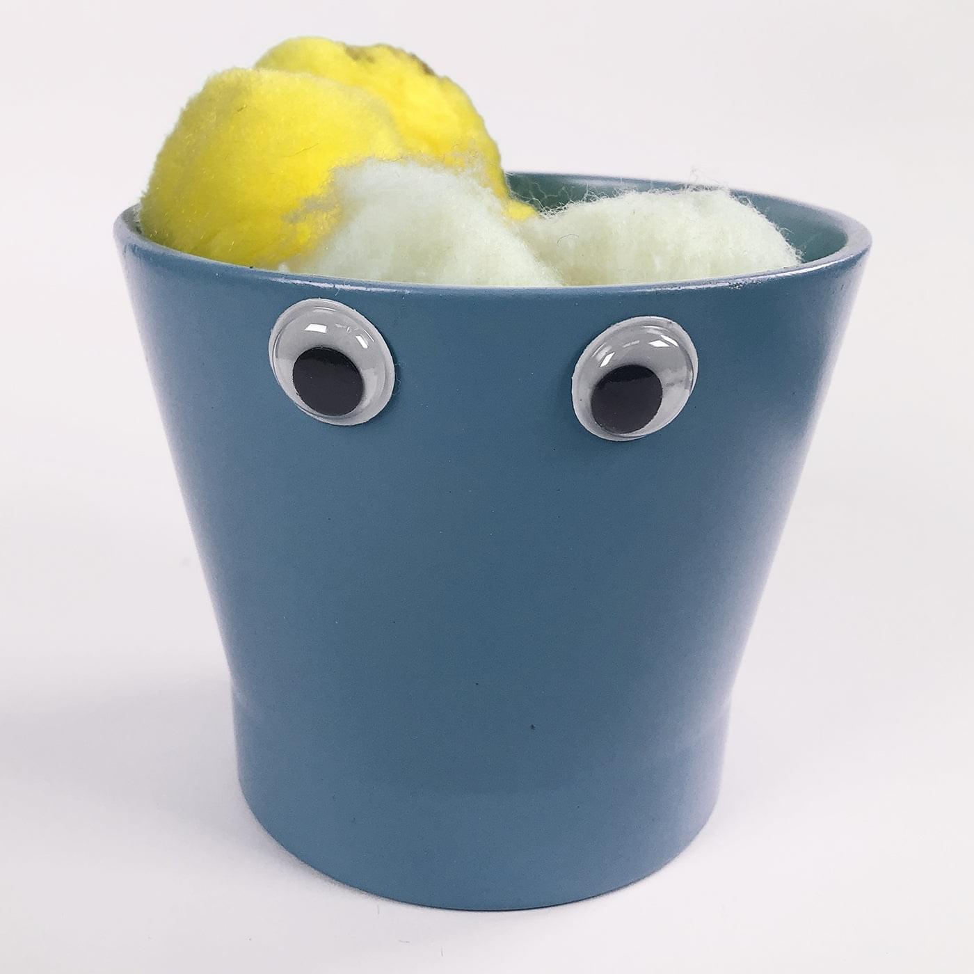100 Black Peel & Stick Wiggly Eyes Assorted Sizes