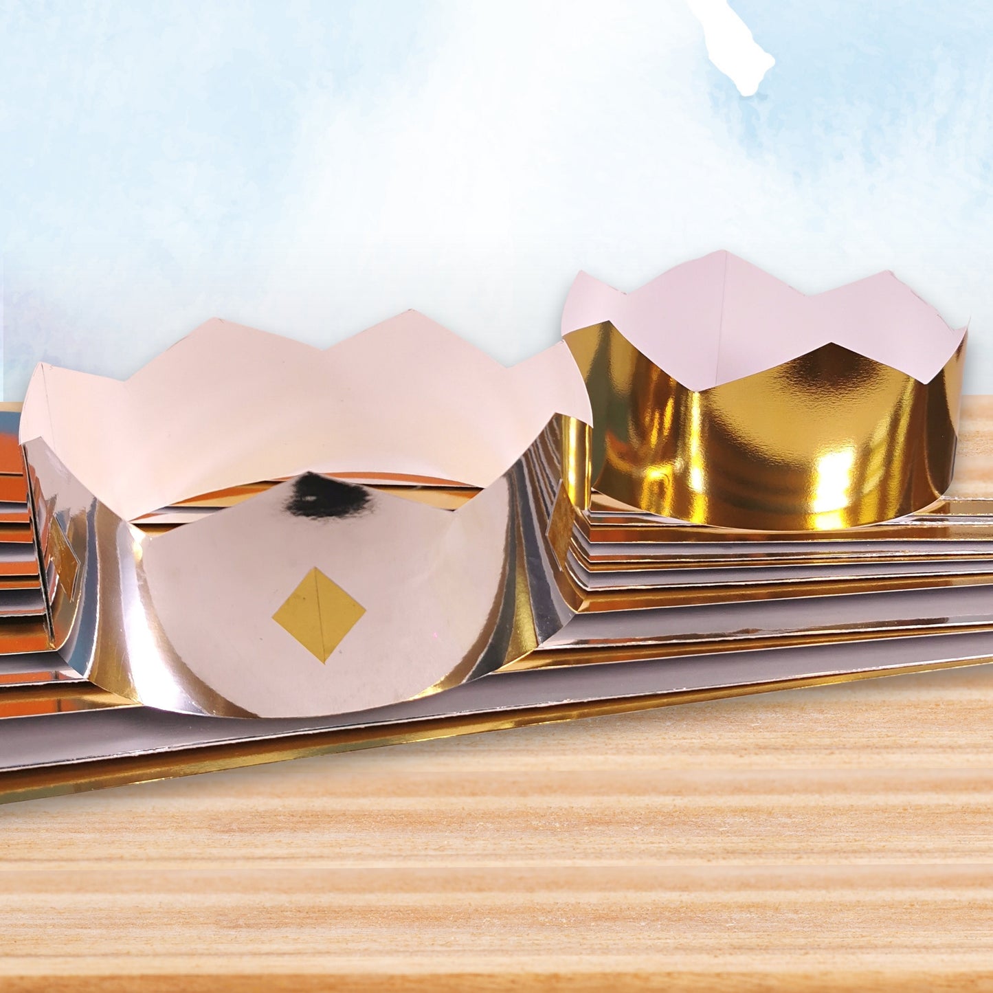 24 Metallic Gold & Silver Card Strips Crown Hat Making Strips, Design & Make Your Own Crowns To Decorate 63x7cm, 20cm Diameter