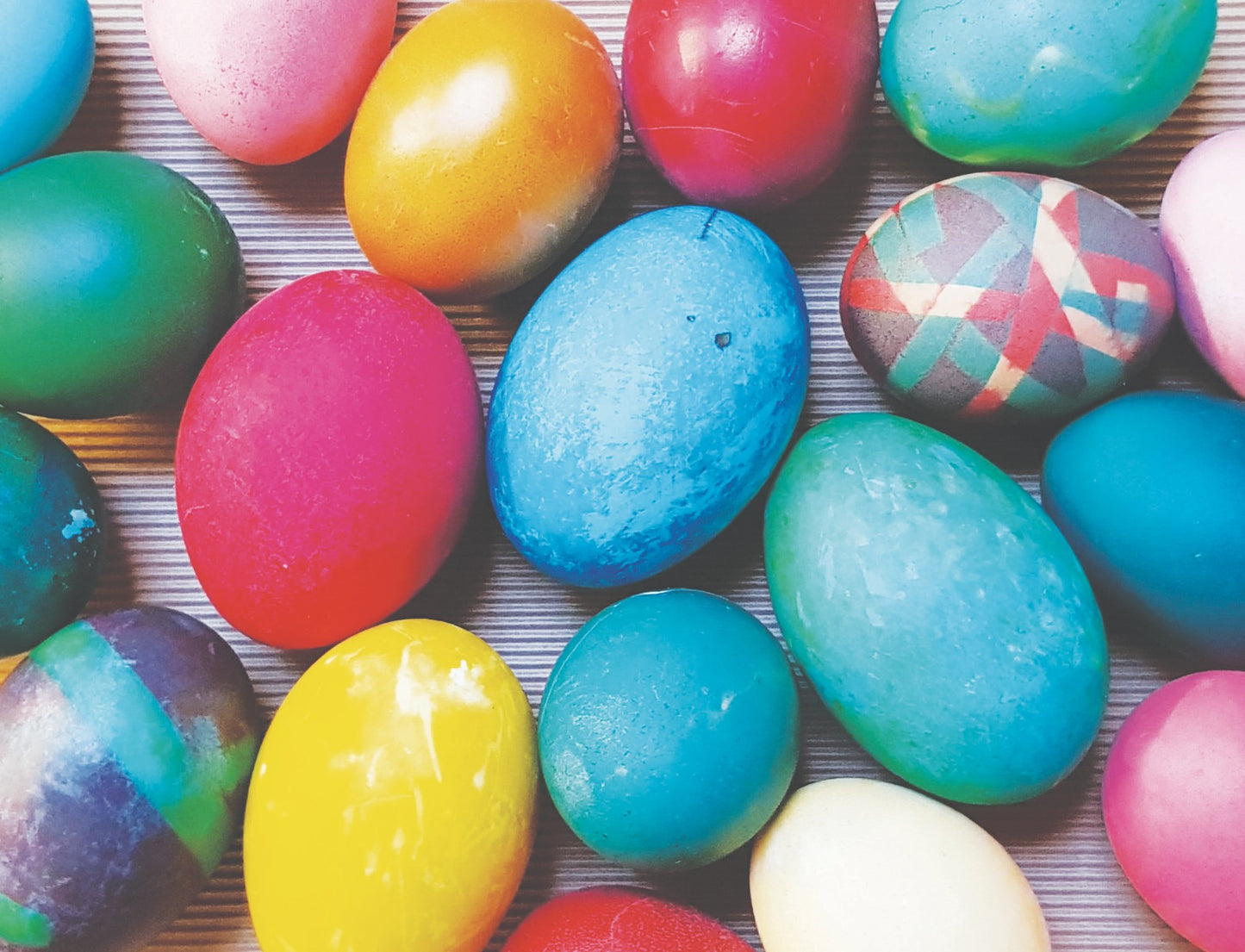 Egg Dying Kit 5 Colours To Make Bright Easter Eggs Dyes 50 Eggs