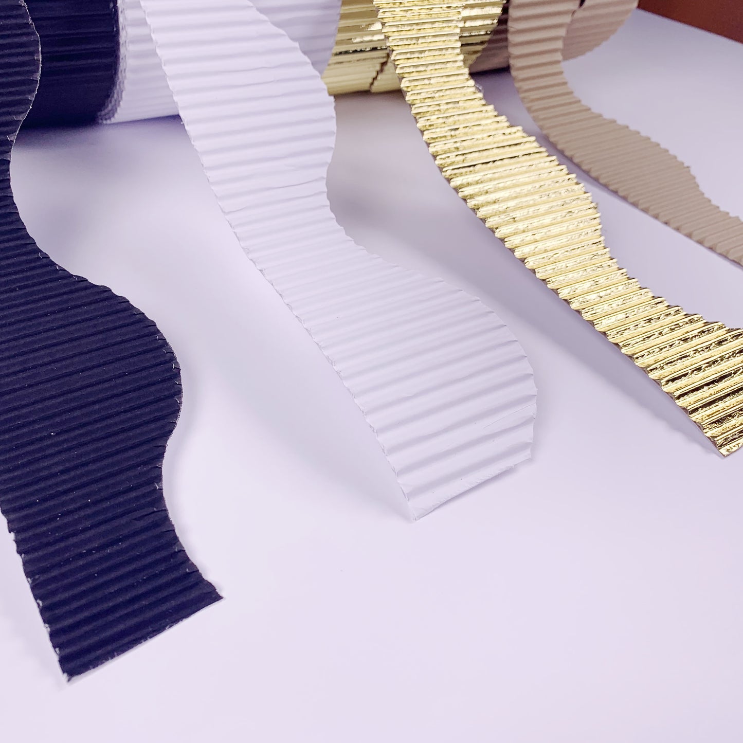 natural coloured border rolls
