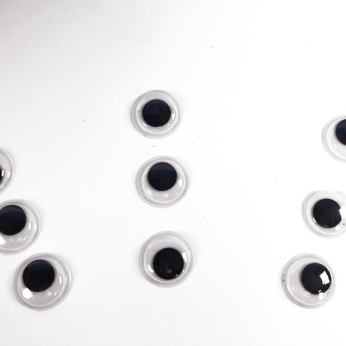 Wiggly Eyes Sticker Pack