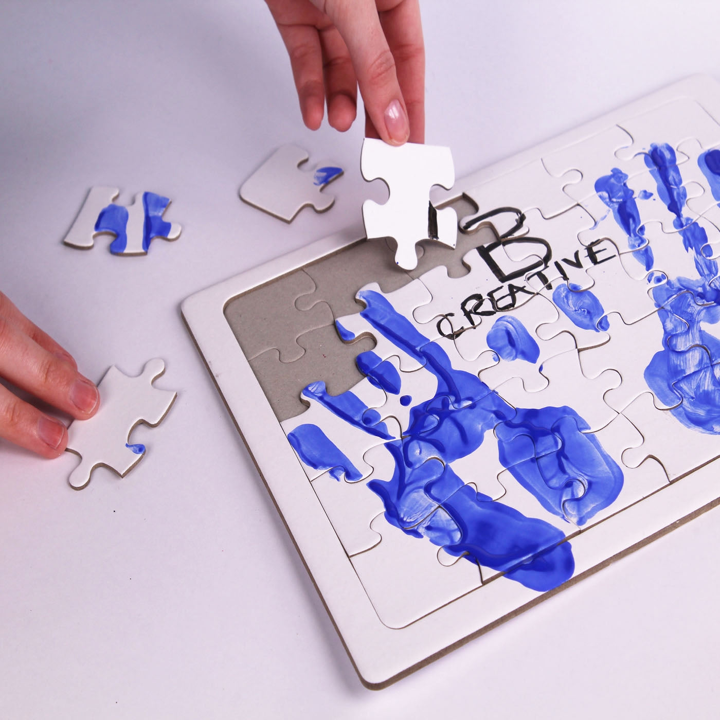 blank jigsaw puzzle