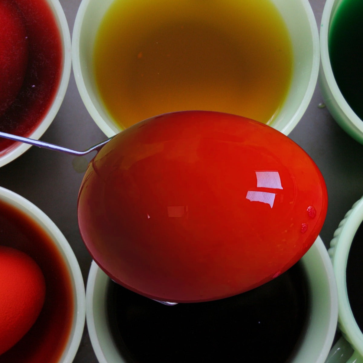 Egg Dying Kit 5 Colours To Make Bright Easter Eggs Dyes 50 Eggs