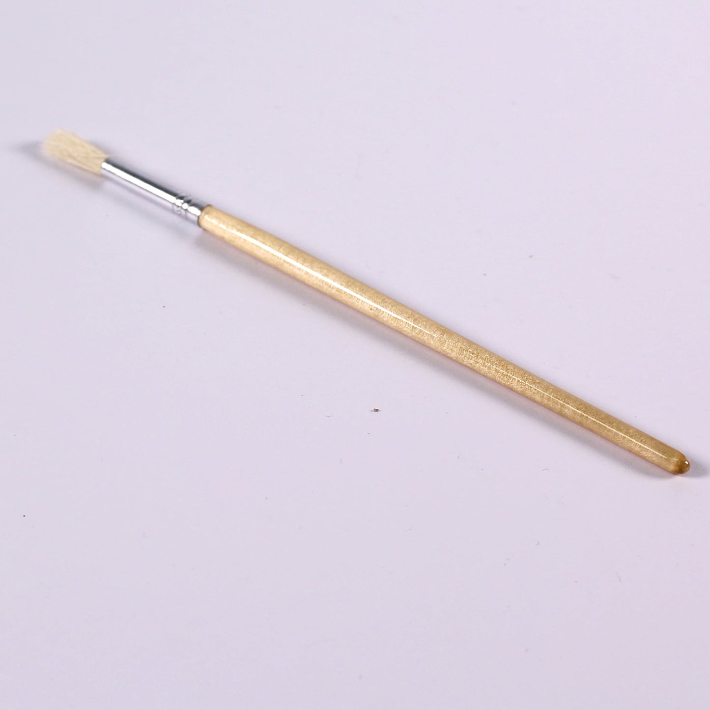 Short Handle Round Tip Hog Bristle Brush in Various Sizes