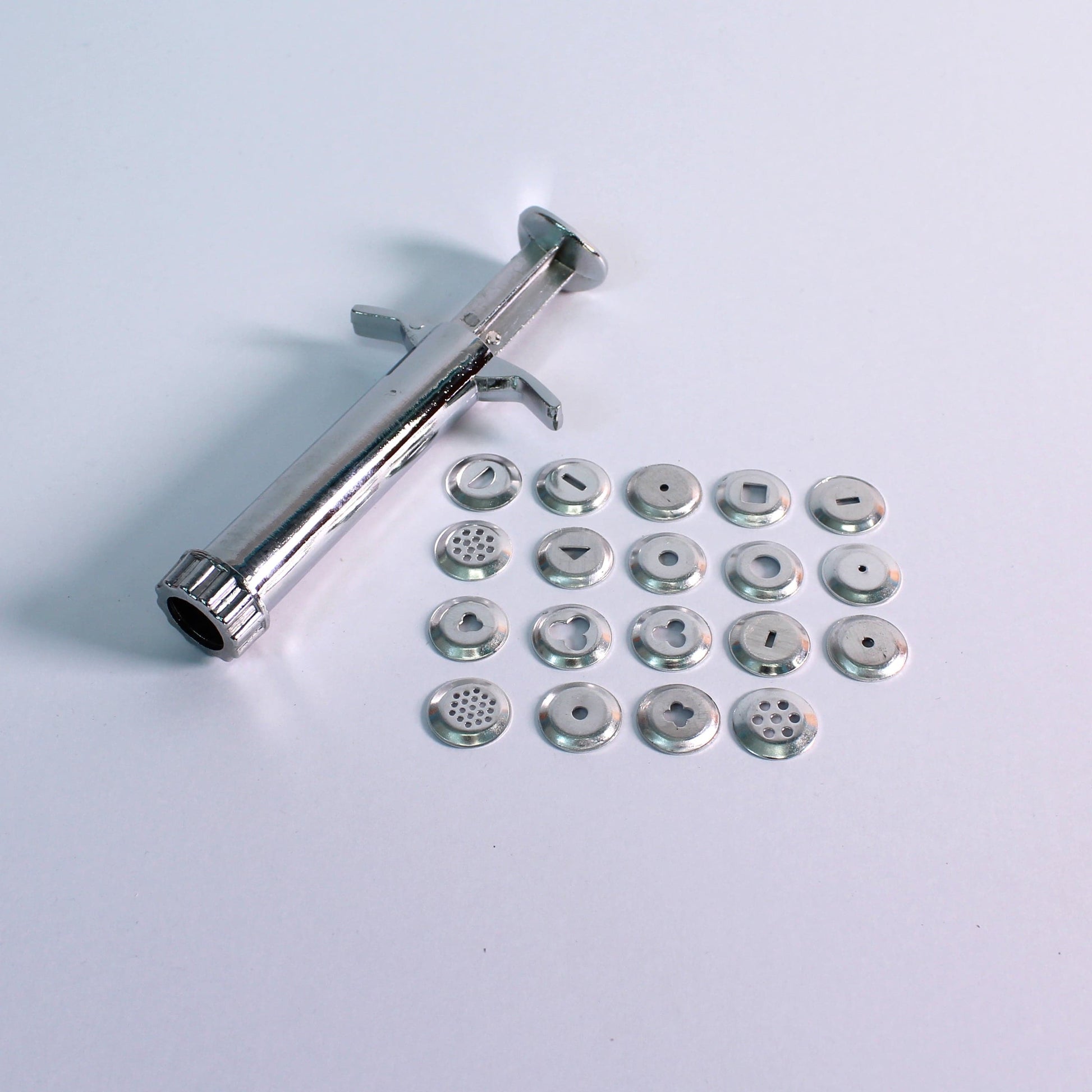 Stainless steel extruder gun