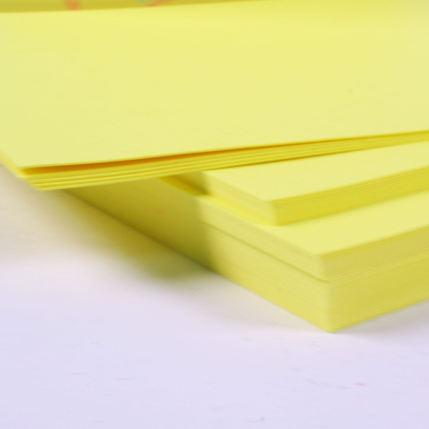 pale yellow card