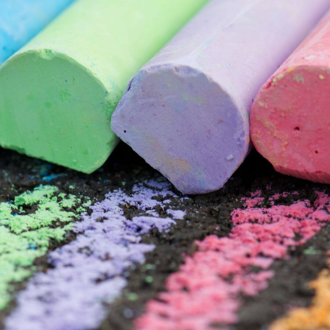 Bumper Packs of 52 Playground Chalks Assorted Colour or White