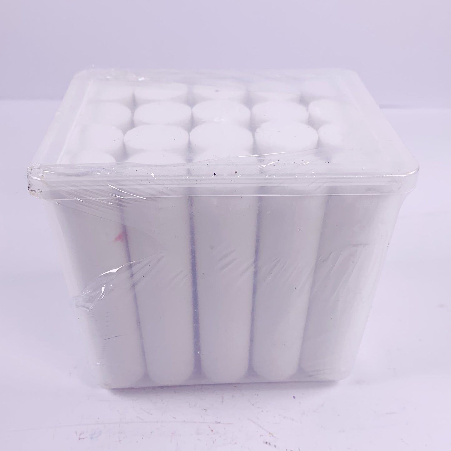 Easy to Hold Chalk Bundle - 20 White Giant Chalk Sticks and 6 Coloured Egg Chalks for Kids